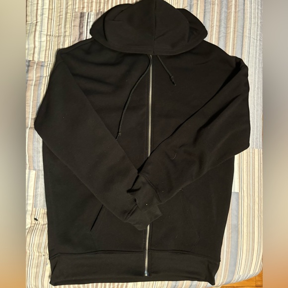Black long sleeve zip up hoodie - Picture 2 of 8